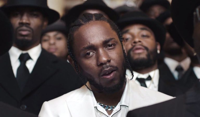 Kendrick Lamar gewinnt Pulitzer Preis // Video