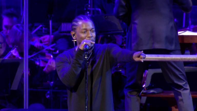Kendrick Lamar & National Symphony Orchestra – These Walls (Live)