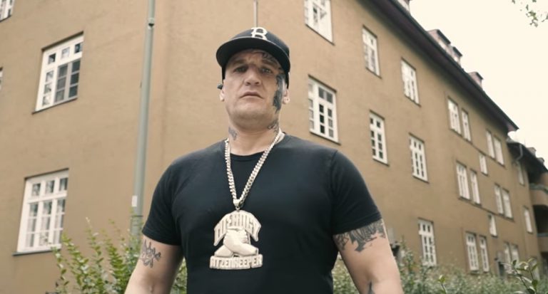 MC Bogy bei Germania: »Ich hab alle Leben schon durchgelebt« // Video