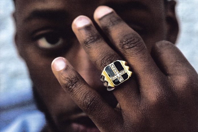 RS48866_GoldLink Press Pic