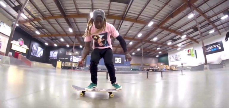 Lil Wayne – Sorry For The Sk8 // Video