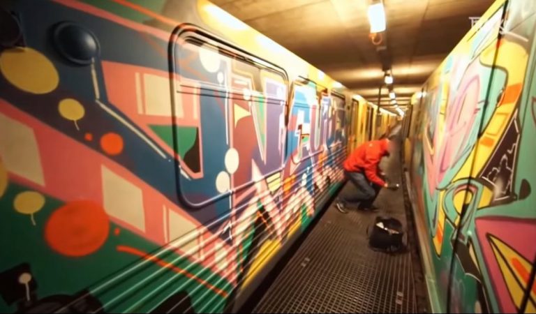 »Wild Style«: Martha Cooper trifft die Berliner Graffiti-Crew 1UP // Video