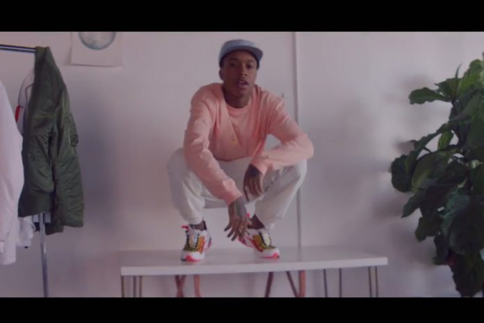 rejjie-snow-keep-your-head-up