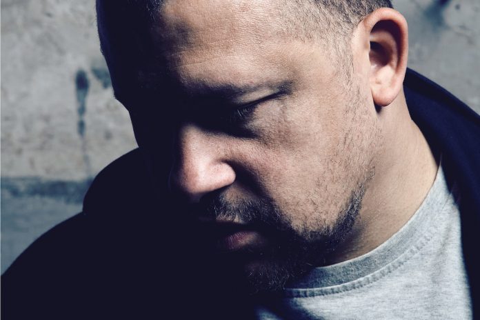 torch-2-credit-robert-hak