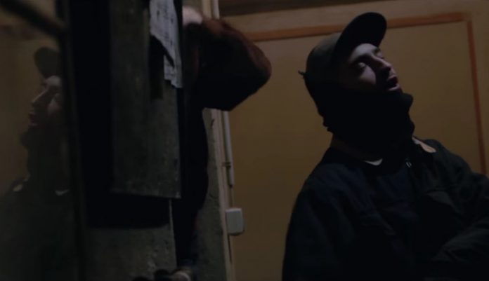 yung_hurn_grauer_rauch